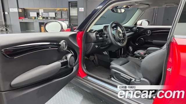 MINI Cooper — Фото автомобиля 15