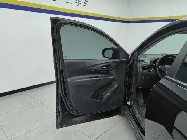 Chevrolet Equinox — Фото автомобиля 7