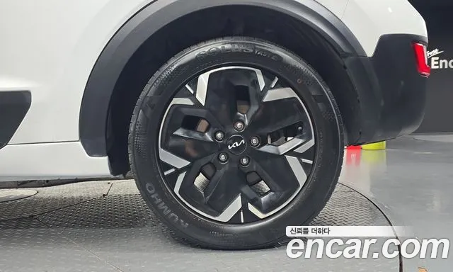 Kia Niro New — Фото автомобиля 6