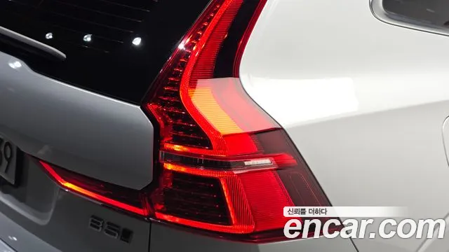 Volvo XC60 2nd Gen — Фото автомобиля 8