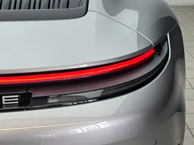 Porsche 911 — Фото автомобиля 16