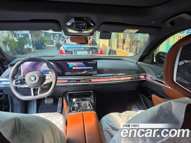 BMW 7 Series — Фото автомобиля 5