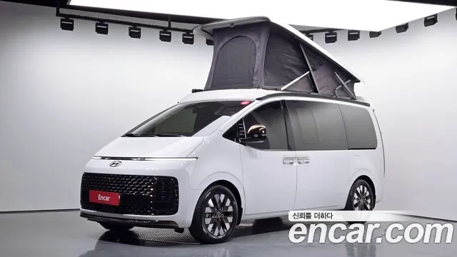 Фотография автомобиля — Hyundai Staria