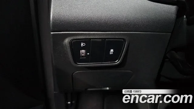 Hyundai Tucson Tucson (NX4) Бензин 1.6 турбо 2WD — Фото автомобиля 17