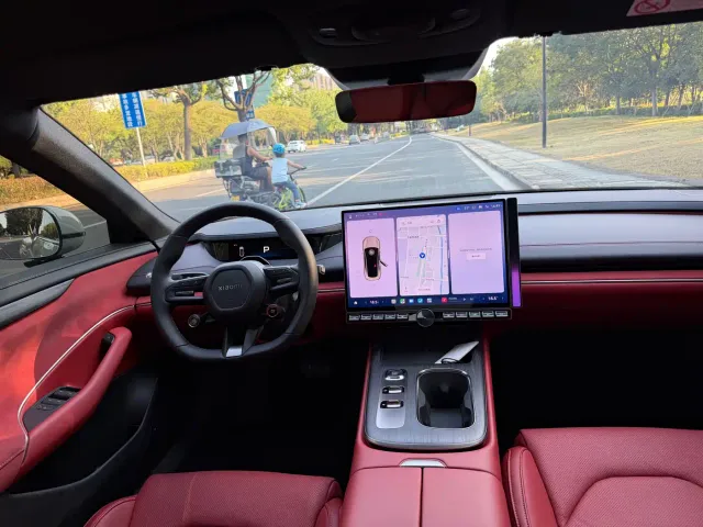 Xiaomi SU7 — Фото автомобиля 6