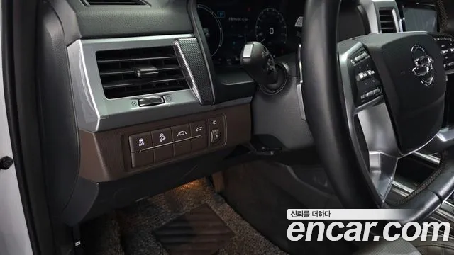 KG_Mobility_Ssangyong Rexton All Rexton Дизель 2.2 4WD — Фото автомобиля 14