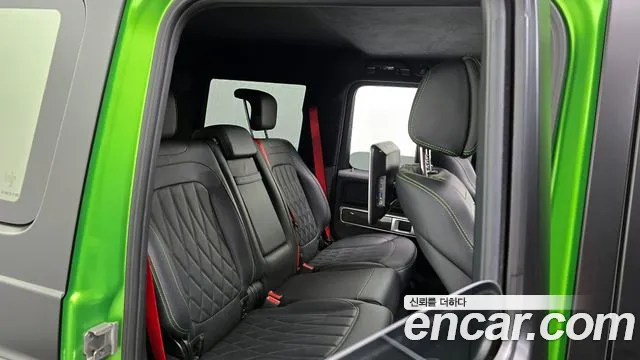 Mercedes-Benz G-Class — Фото автомобиля 12