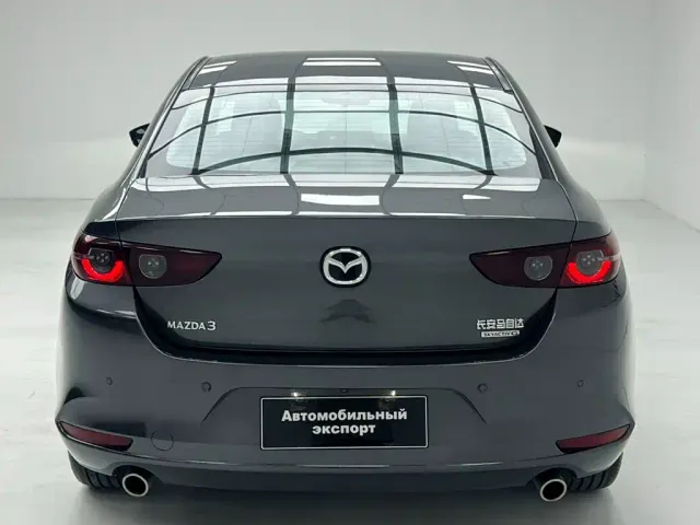 Mazda Axela — Фото автомобиля 9