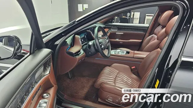 Genesis G90 Бензин 3.5 турбо AWD — Фото автомобиля 10