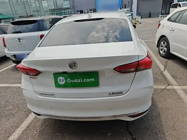 Buick Verano — Фото автомобиля 5