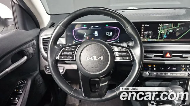 Kia Seltos — Фото автомобиля 19