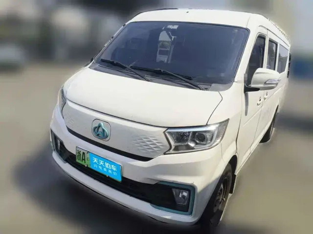 Фотография автомобиля — Changan Kuayue Kuayue Star V7 EV
