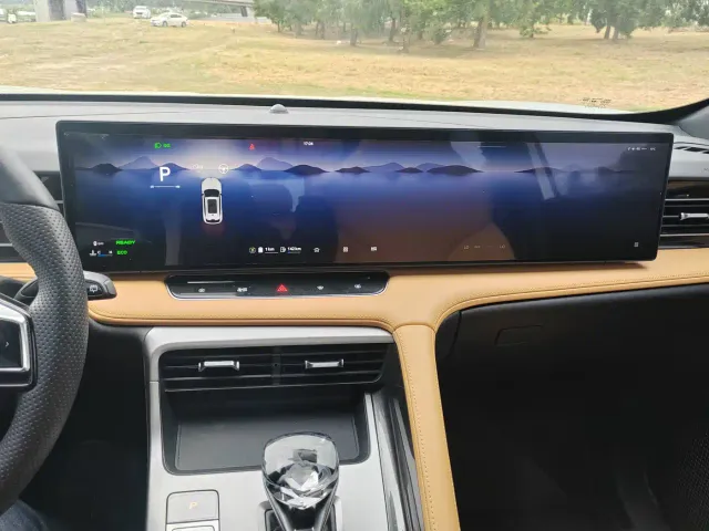 Roewe RX5 — Фото автомобиля 21