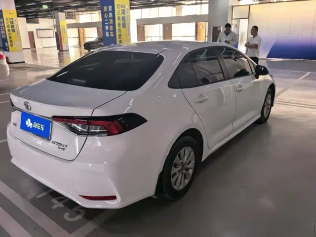 Toyota Corolla — Фото автомобиля 3