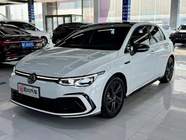 Фотография автомобиля — Volkswagen Golf