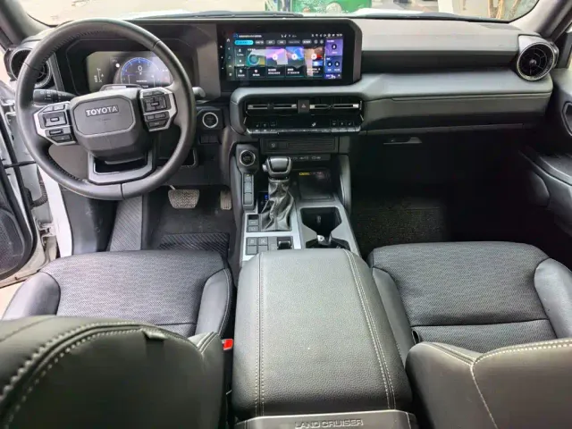Toyota Prado — Фото автомобиля 9