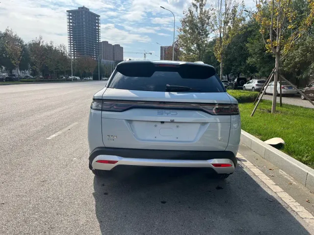 BYD Song L DM-i — Фото автомобиля 18