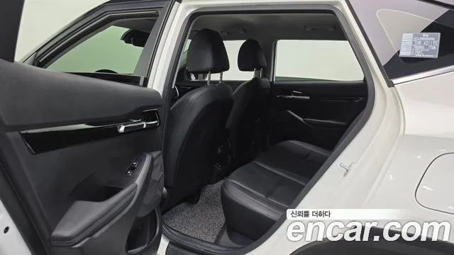 Kia Seltos Новый Seltos Бензин 2.0 2WD — Фото автомобиля 14