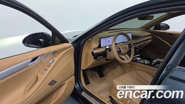Genesis G80 Бензин 2.5 турбо AWD — Фото автомобиля 10