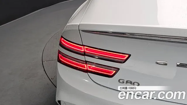 Genesis G80 Бензин 2.5 турбо AWD — Фото автомобиля 20