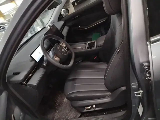 Baojun Yunhai — Фото автомобиля 15