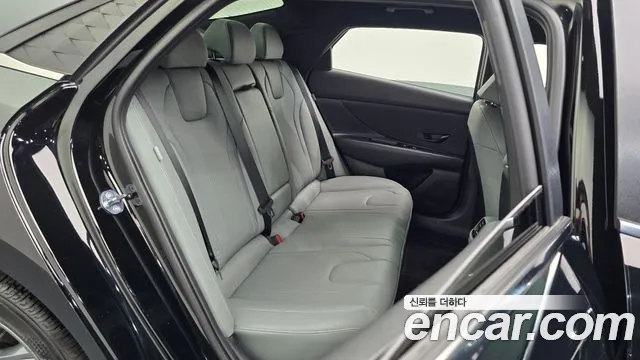 Hyundai AVANTE Новый Avante (CN7) — Фото автомобиля 24