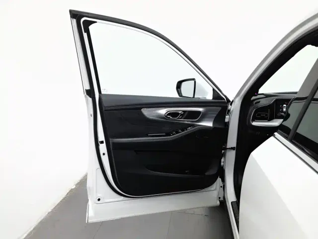 GAC Trumpchi GS8 — Фото автомобиля 8