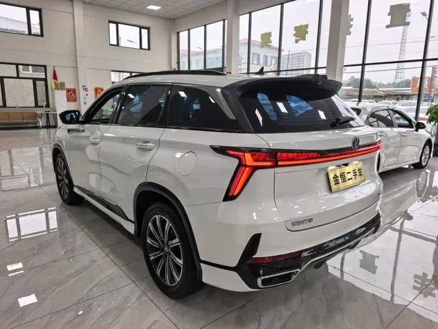 Changan CS75 Plus — Фото автомобиля 5