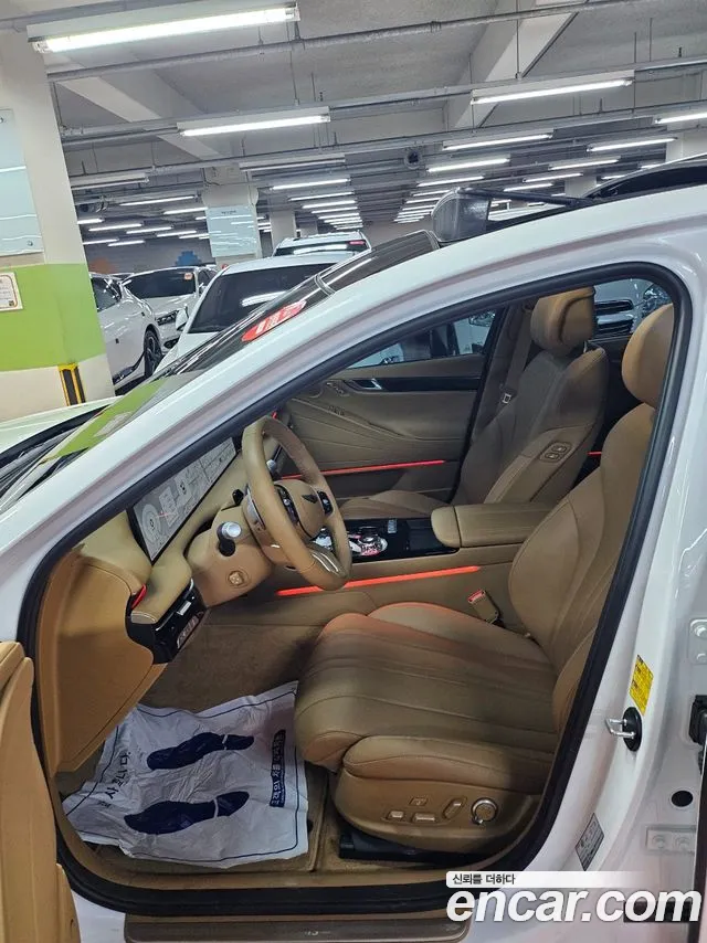 Genesis G80 RG3 — Фото автомобиля 11