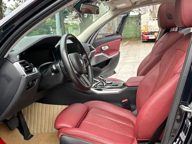 BMW 3 Series — Фото автомобиля 16