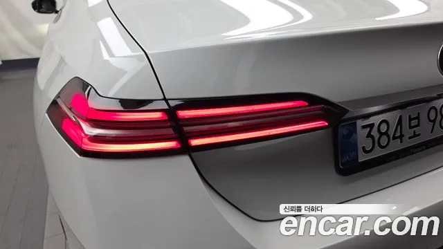 BMW 5 Series G60 — Фото автомобиля 23
