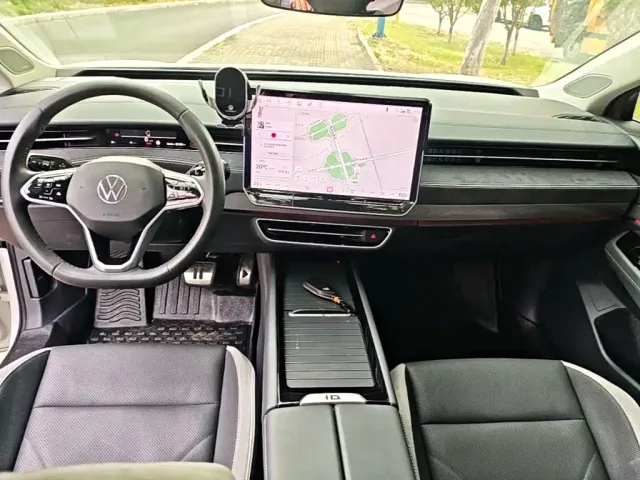 Volkswagen ID.7 Vizzion — Фото автомобиля 9