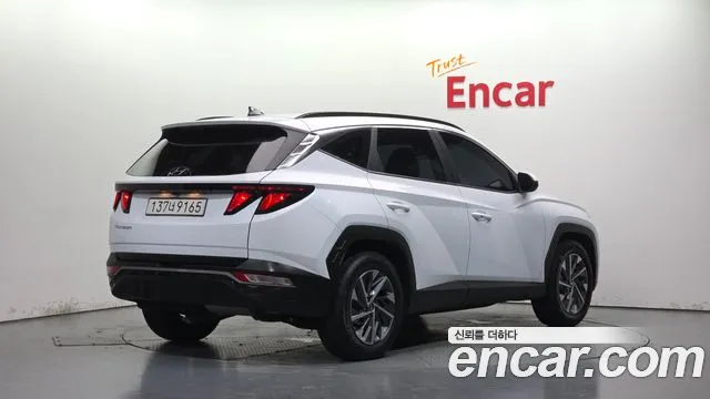 Hyundai Tucson Tucson (NX4) Дизель 2.0 2WD — Фото автомобиля 2