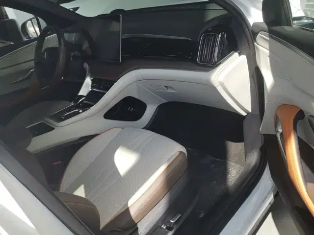 BYD Song Pro — Фото автомобиля 8