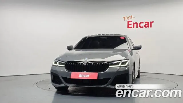 BMW 5 Series G30 — Фото автомобиля 3