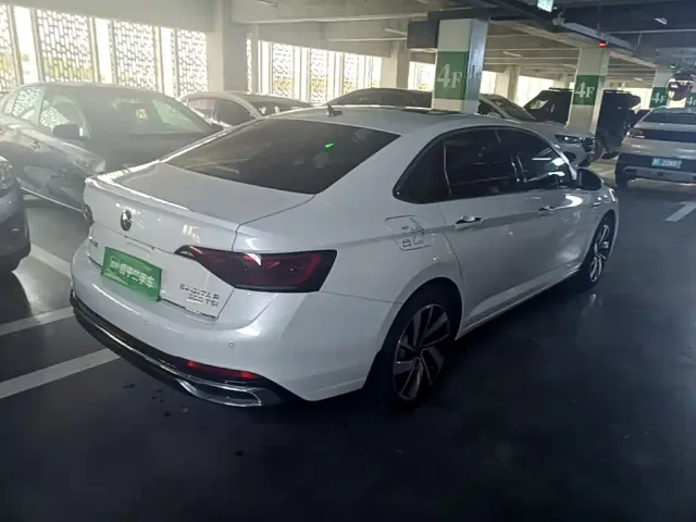 Volkswagen Sagitar — Фото автомобиля 4