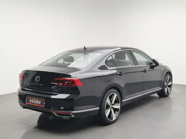 Volkswagen Magotan GTE Plug-in Hybrid 2022 GTE Luxury — Фото автомобиля 2
