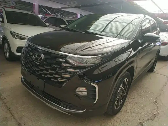 Фотография автомобиля — Hyundai Custo