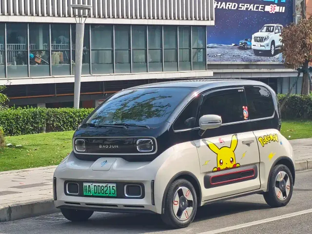 Фотография автомобиля — Baojun KiWi EV
