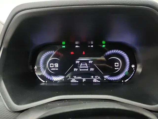 Geely Emgrand — Фото автомобиля 11