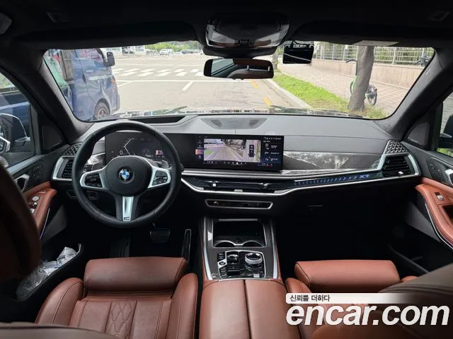 BMW X7 — Фото автомобиля 17