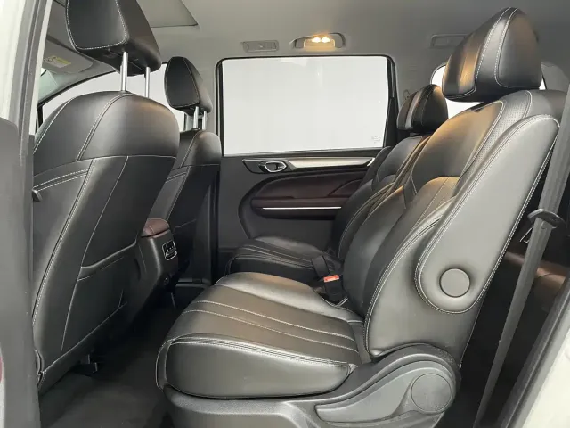 GAC Trumpchi M6 — Фото автомобиля 8