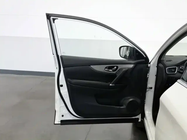 Nissan Qashqai — Фото автомобиля 8