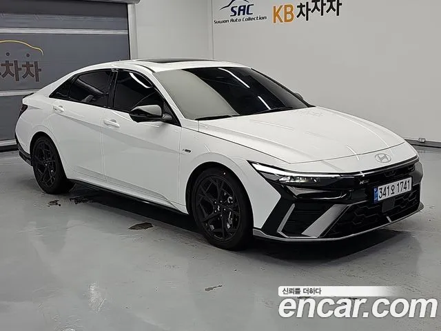 Hyundai Avante CN7 — Фото автомобиля 4