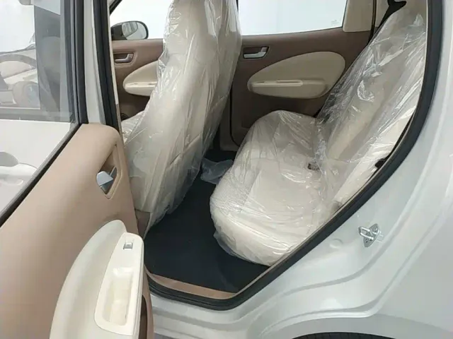 Wuling Hongguang Mini EV — Фото автомобиля 16