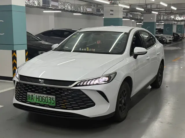 Фотография автомобиля — BYD Qin PLUS