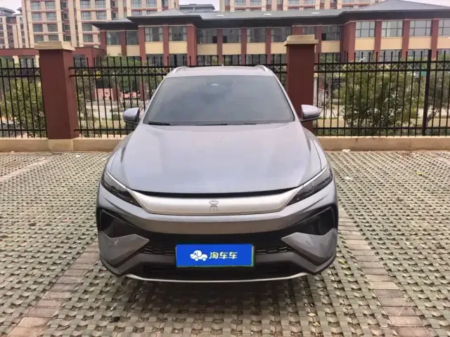 BYD Song Pro New Energy 2025 2nd Generation Smart Drive Edition DM-i 75KM Leading Type — Фото автомобиля 2