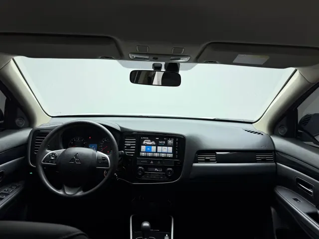 Mitsubishi Outlander — Фото автомобиля 9