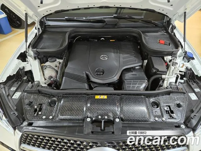 Mercedes-Benz GLE-Class — Фото автомобиля 16