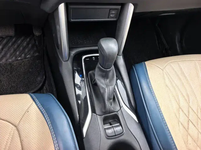 Toyota Frontlander — Фото автомобиля 14